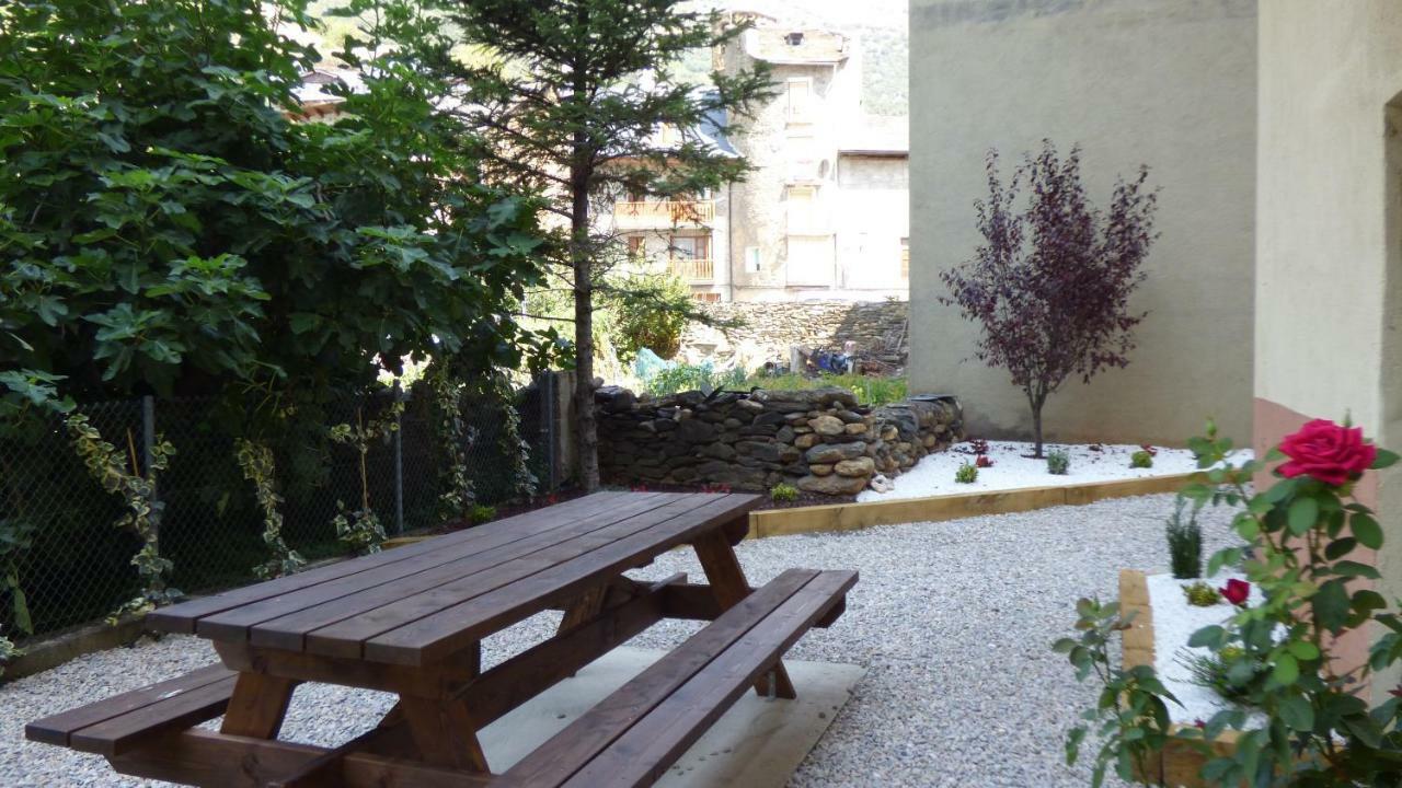 Parc Apartaments ريالب المظهر الخارجي الصورة